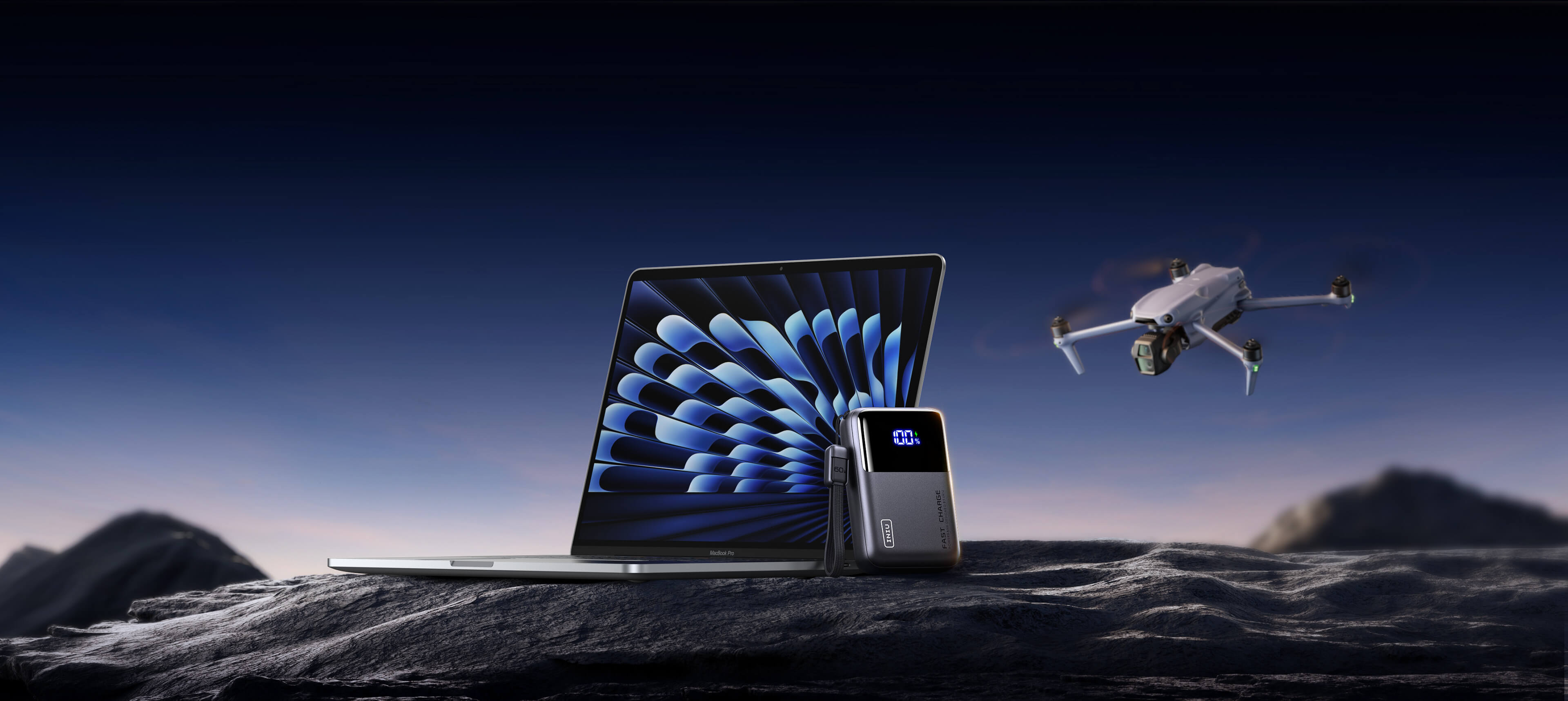 INIU | ノートパソコンに最適なモバイルバッテリーの選び方