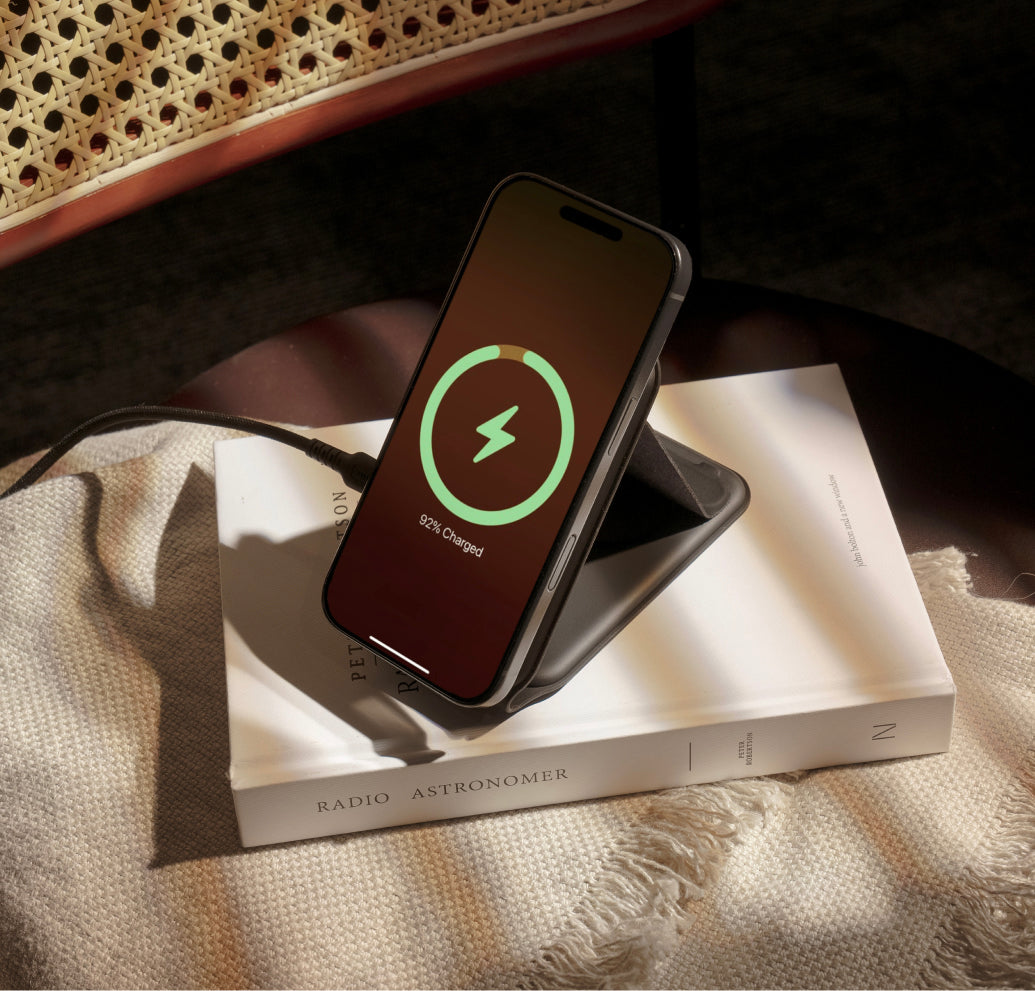 INIU SnapGo WI222 3 in 1 Wireless Charger hover