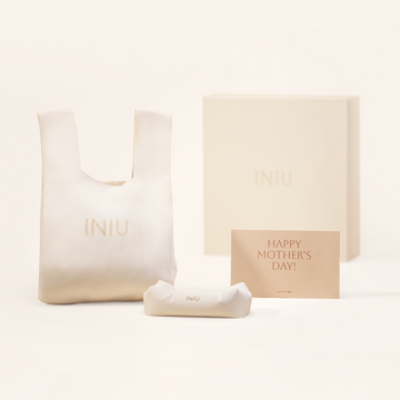 Mother's Day Giftbox (tote & 3D-printed phone stand & card)
