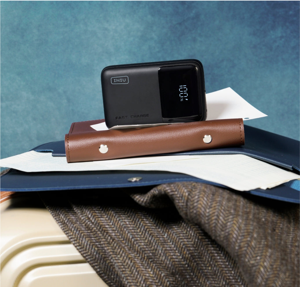 INIU Cougar P62-E1 Power Bank <b>65W 20000mAh</b> hover